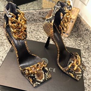 Versace MEDUSA CHAIN LEATHER SANDALS